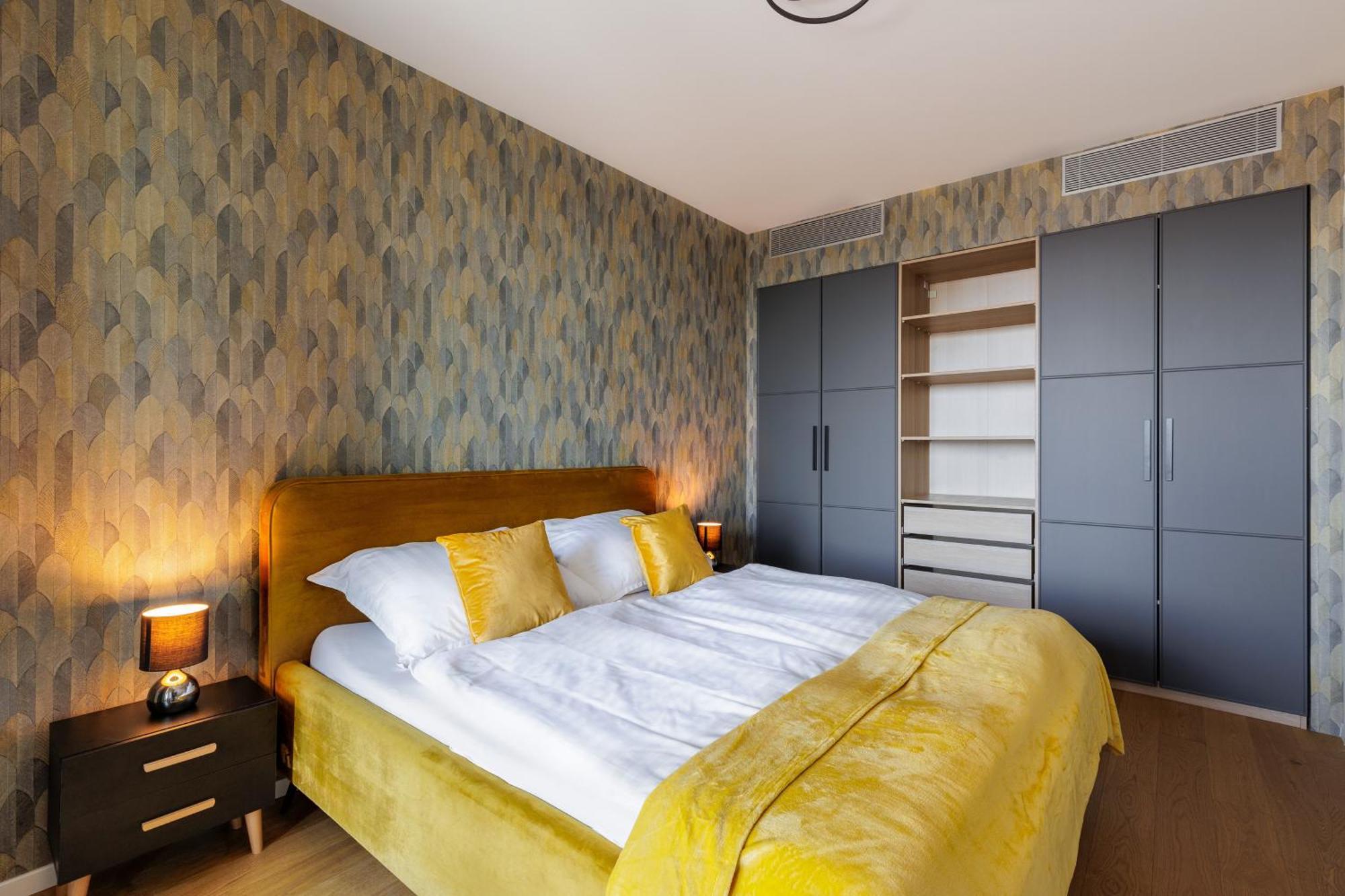 Sky Park 1 - Luxurious #Instaworthy Apartment In Downtown City Center With Included Parking, Best Address In Town Bratislava Esterno foto